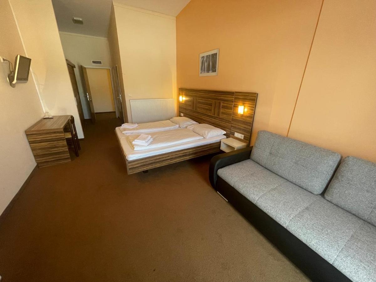 Hotel Koralpe Elsenbrunn Eksteriør bilde